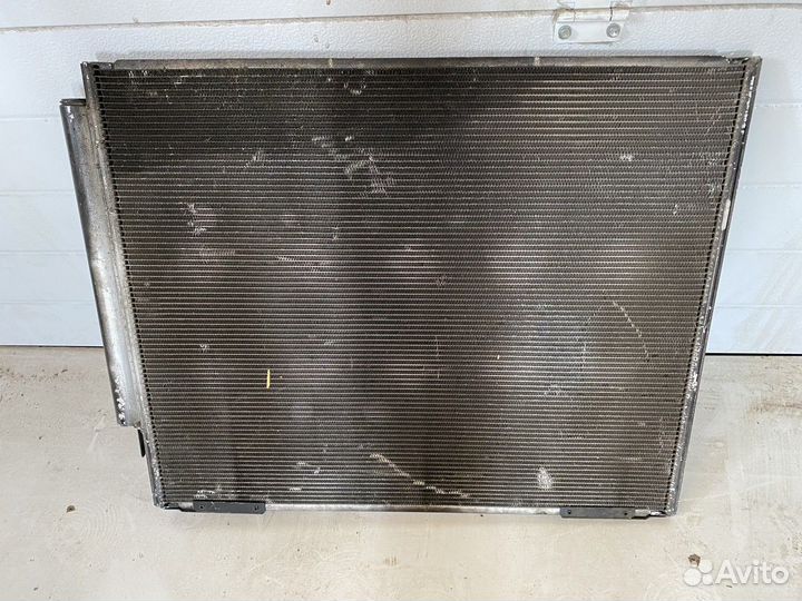 Радиатор кондиционера Круизер 200
