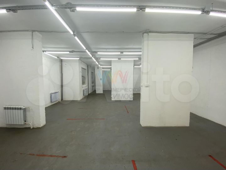 Помещение свободного назначения на Нуреева 220 м2