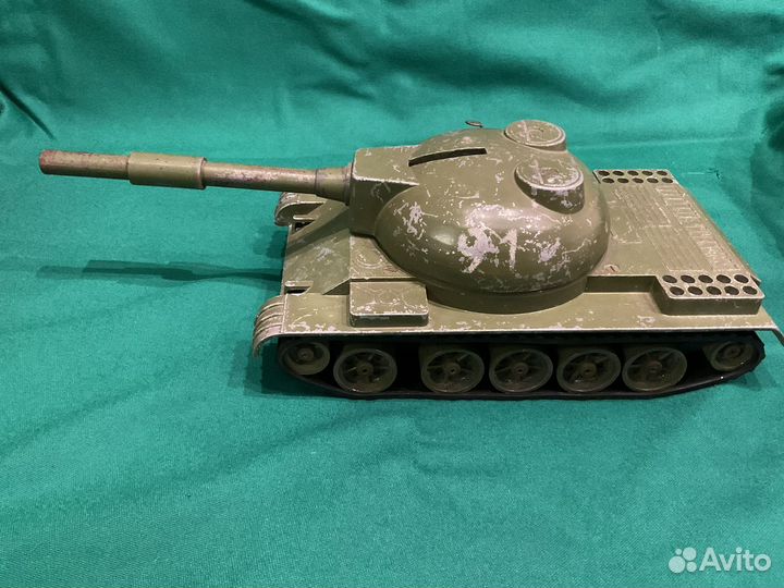 Модель танка металлическая
