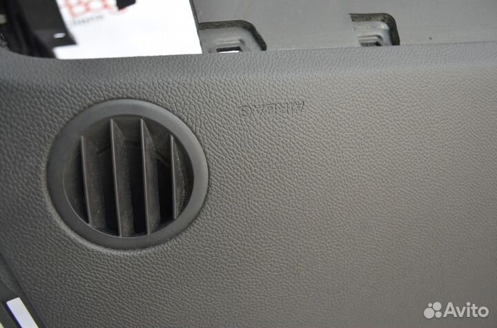 Торпедо панель приборов Kia Sportage 2010-2015