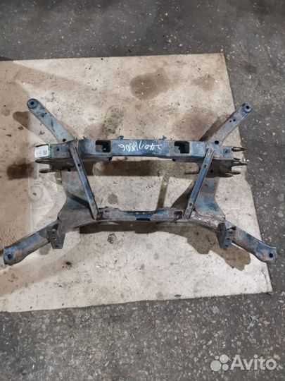 Подрамник задний Chevrolet Captiva C 140 2.2