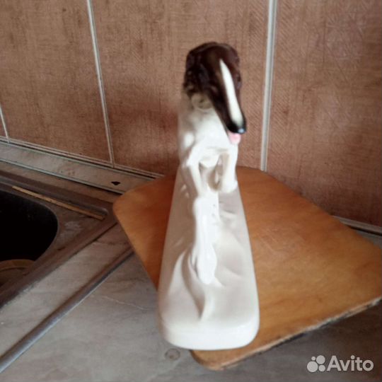 Собака статуэтка Германия