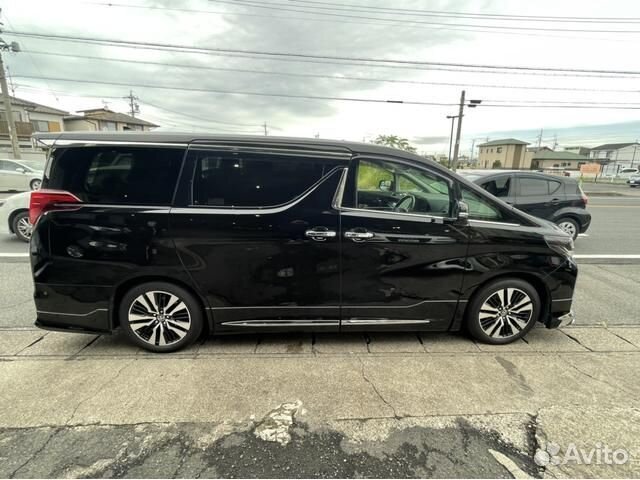 Toyota Alphard 2.5 CVT, 2021, 9 921 км