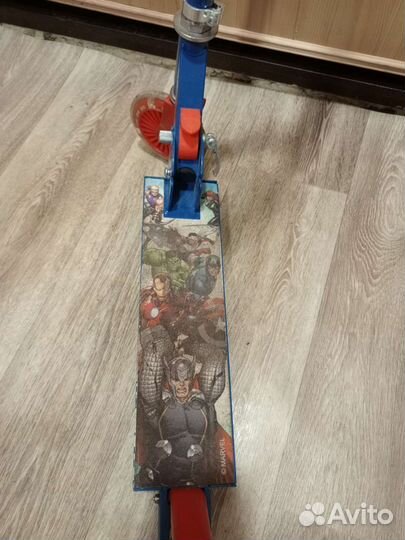 Самокат герои Marvel