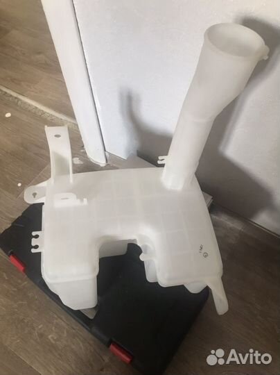 Бачок омывателя на mitsubishi lancer 9