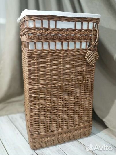 Корзина для белья из бумажной лозы