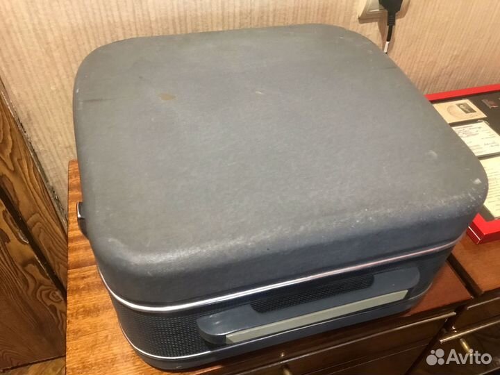 Катушечный магнитофон Комета мг 201М