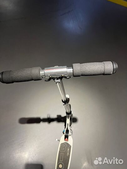 Самокат micro белый