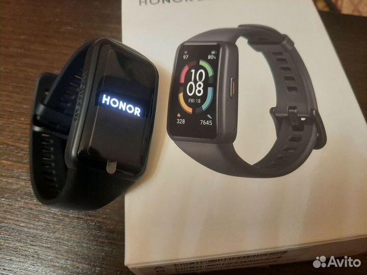 Смарт часы honor band 6