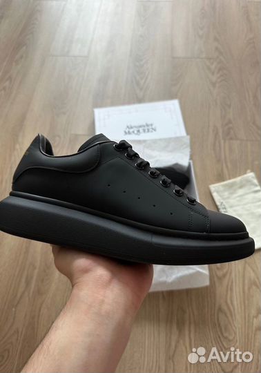 Кеды Alexander Mcqueen Черные