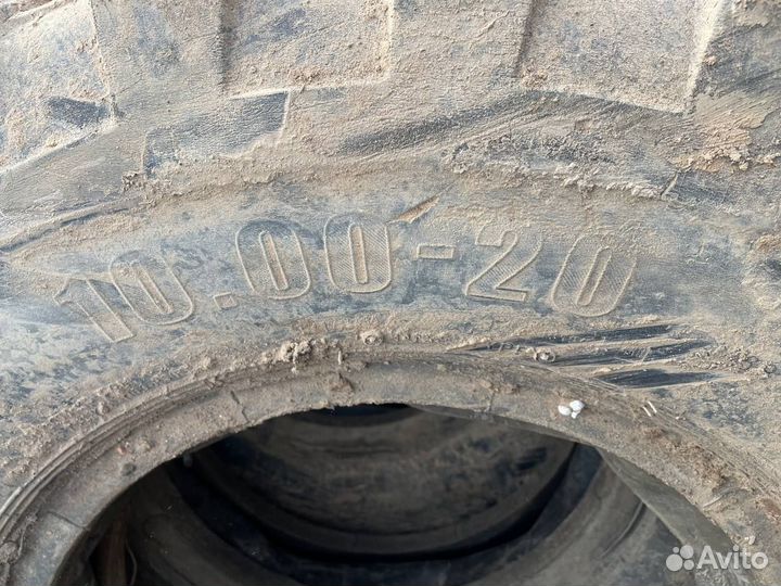 Грузовые шины бу 10.00 20