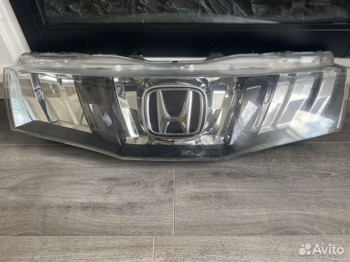 Решетку радиатора (люстра), хонда