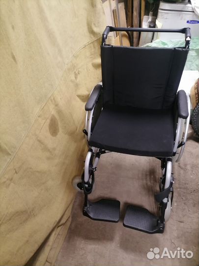 Инвалидная коляска складная бу