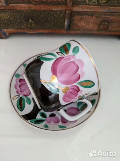 Чайная пара Цветы на черном Вербилки