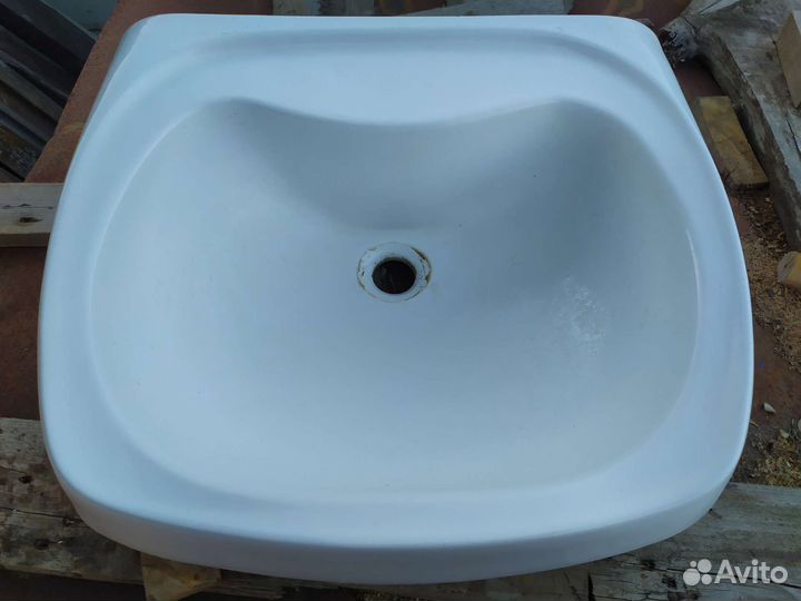 Раковина в ванную бу
