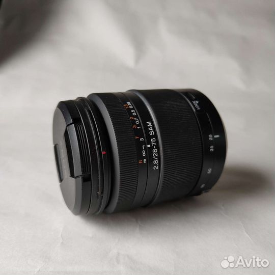 Объектив Sony SAL-2875 28-75mm F2.8