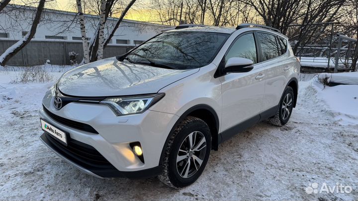 Toyota RAV4 2.0 CVT, 2016, 240 000 км