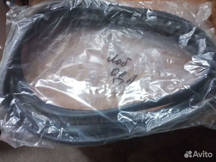 Уплотнение лобового стекла ода