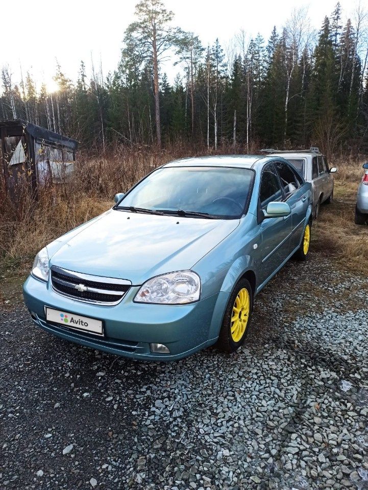 Chevrolet Lacetti: фото владельца