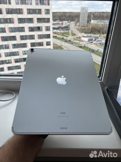 iPad 12.9 3-го поколения 256gb