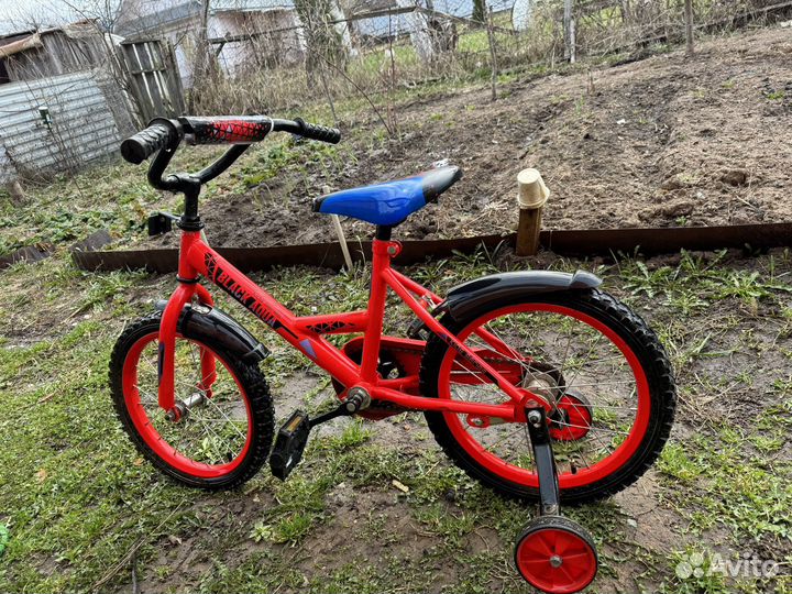 Детский велосипид четырехколесный 16