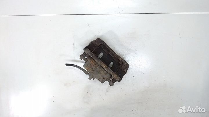 Суппорт Hyundai Santa Fe, 2011