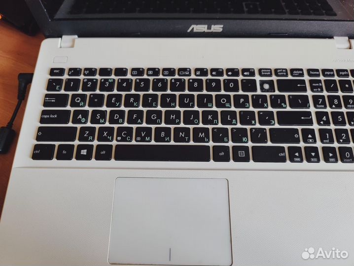 Ноутбук Asus x551m