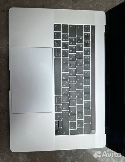 Apple MacBook Pro 15 2019 I7 8/256