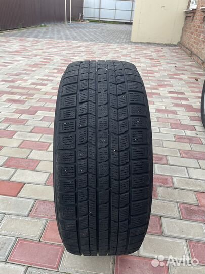 Dunlop Graspic S100 225/55 R17