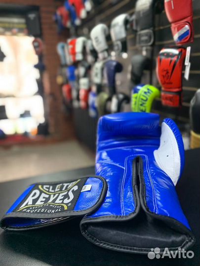 Боксерские перчатки Cleto Reyes Blue
