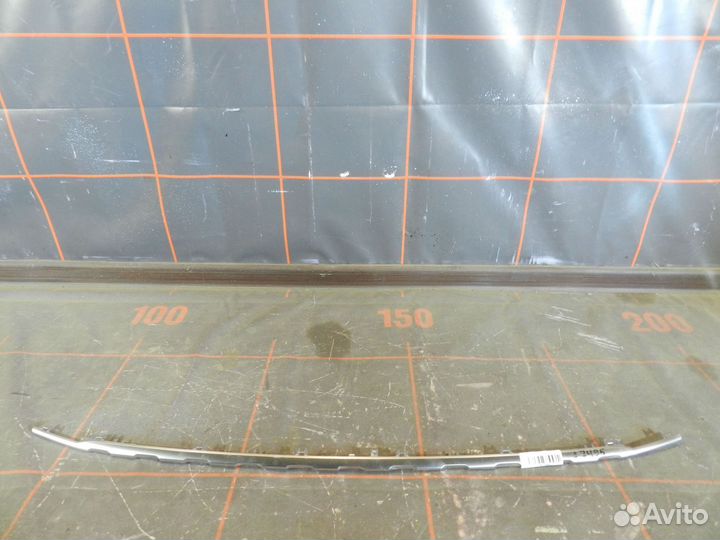 Накладка решетки радиатора - Audi Q7 M4 (2015-20)