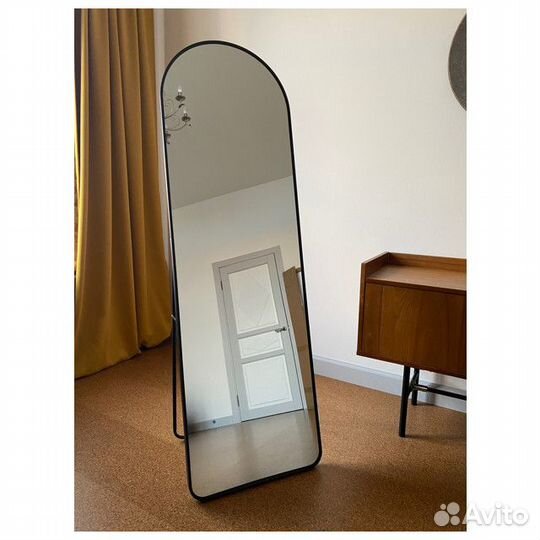 Зеркало напольное в металлической раме Madesto 500