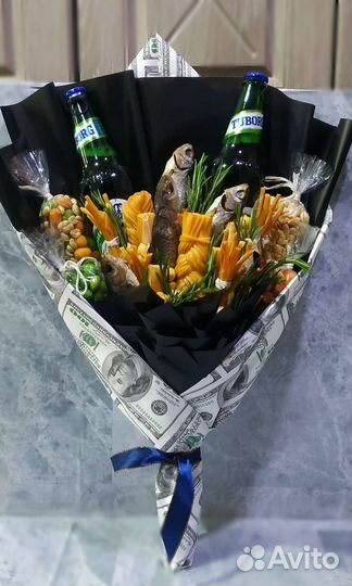 Мужские букеты из колбасы и сыра