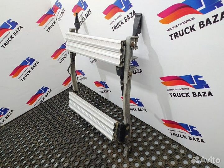 Защитный щиток бака Volvo FM