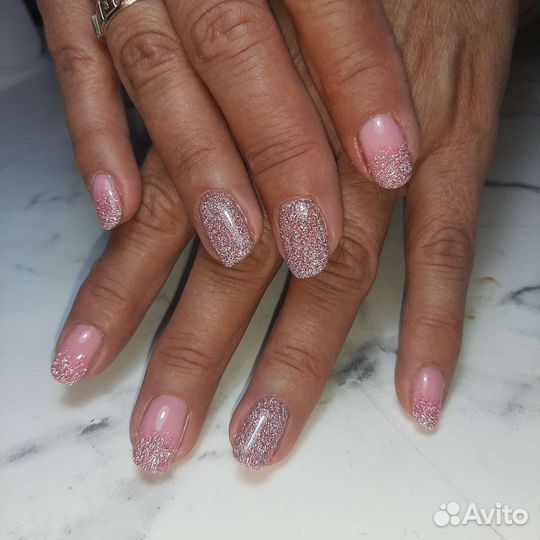 Наращивание ногтей,маникюр