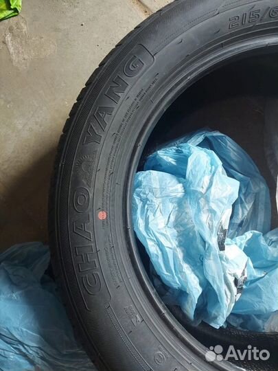 ChaoYang SU318A 215/60 R17