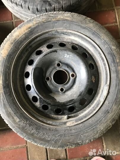 Диски R 15 штампы на Nissan Almera