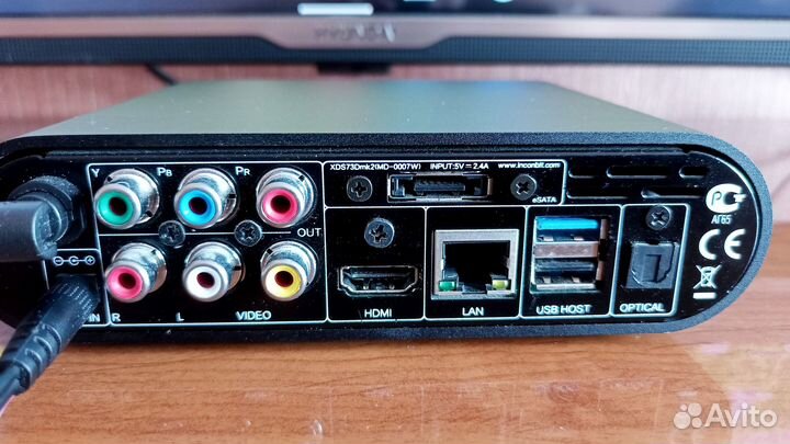 Медиаплеер iconbit XDS7 3D 1080р