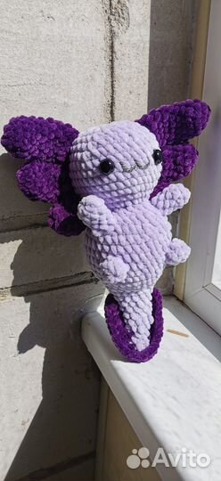 Вязаная игрушка амигуруми аксолотль