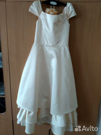 Нарядное платье