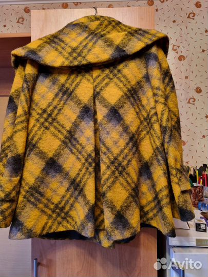 Полупальто женское