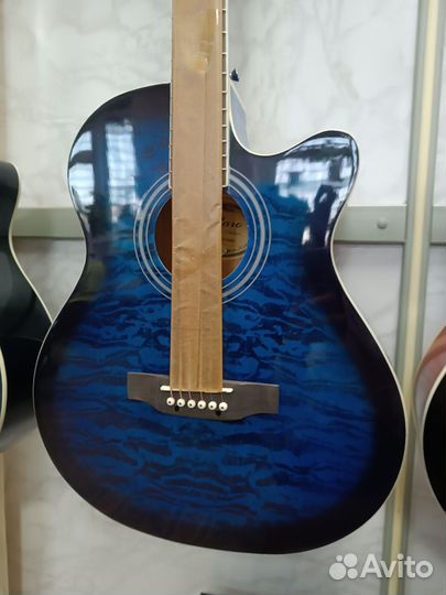 Гитара Elitaro