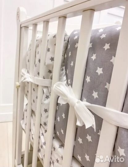 Комплект в детскую кроватку бортики