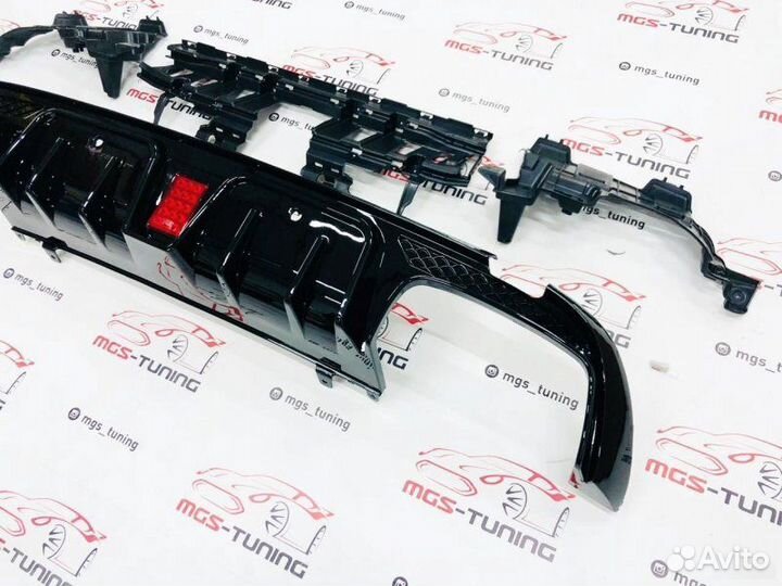 Диффузор (B) черный Mercedes w205