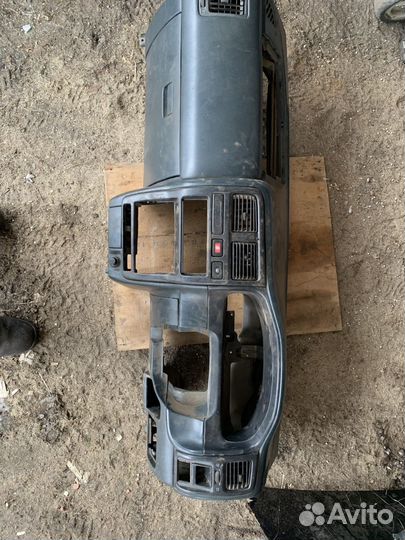 Пластик салона nissan pulsar