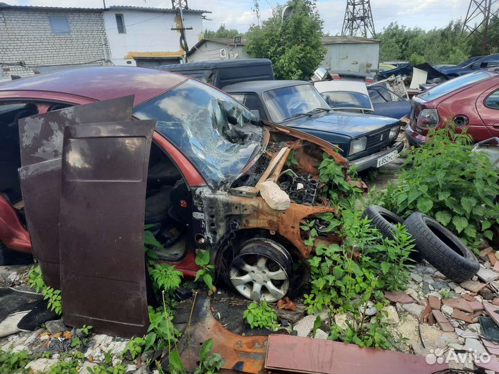 Продам по запчастям Ситроен С-3