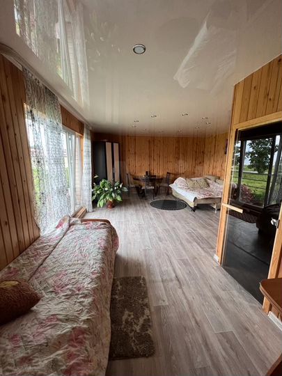 Коттедж 35 м² на участке 2 сот.