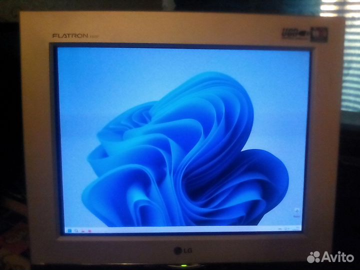 Монитор ЭЛТ LG f920p