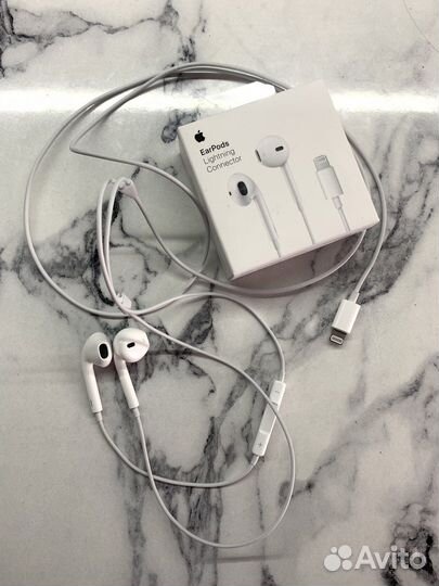 Наушники apple earpods lightning