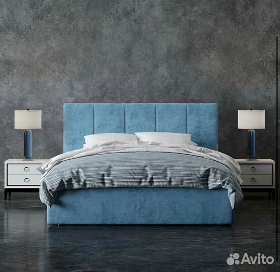 Кровать двуспальная с подъемным механизмом